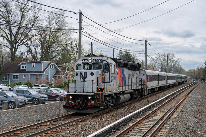 nj transit train