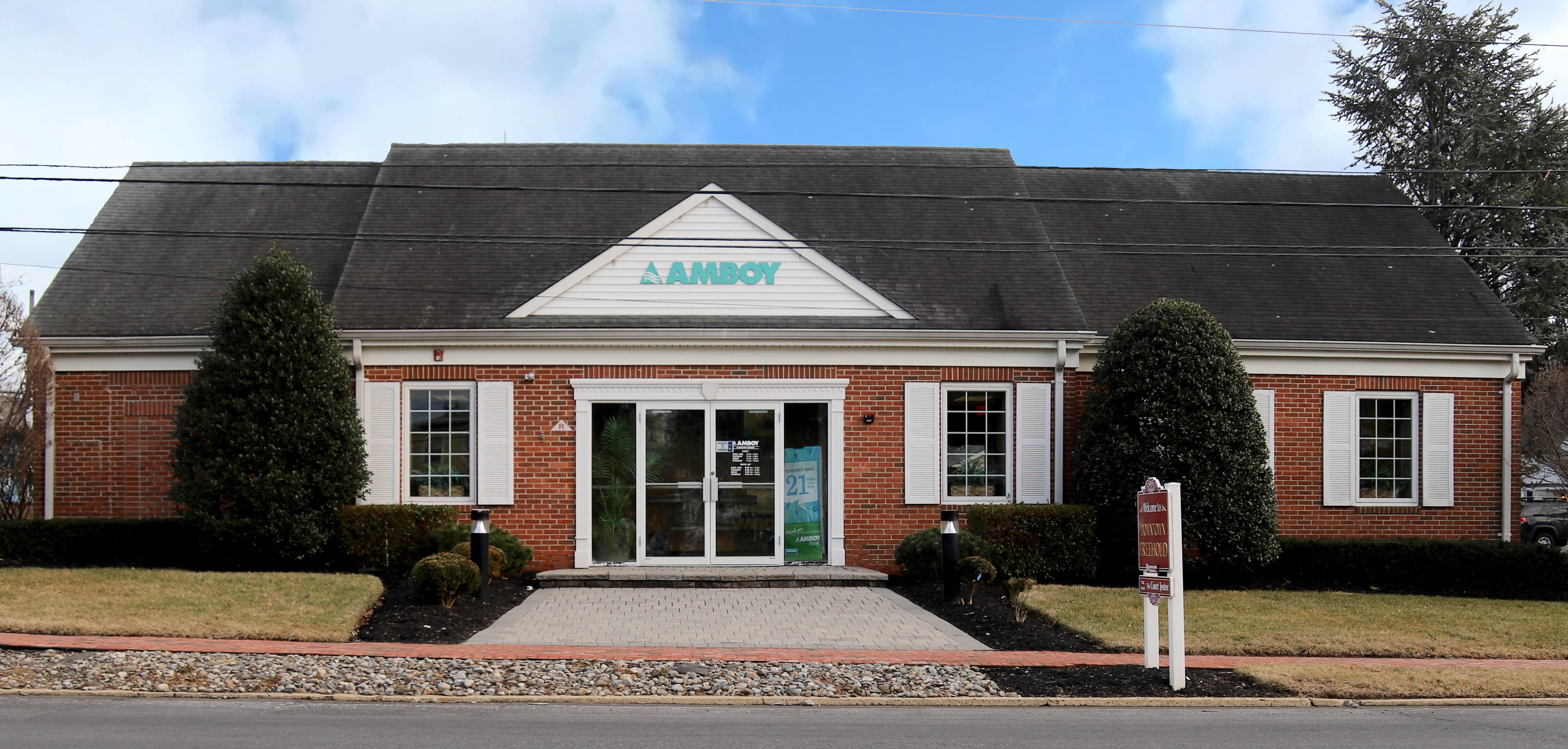 Freehold branch building