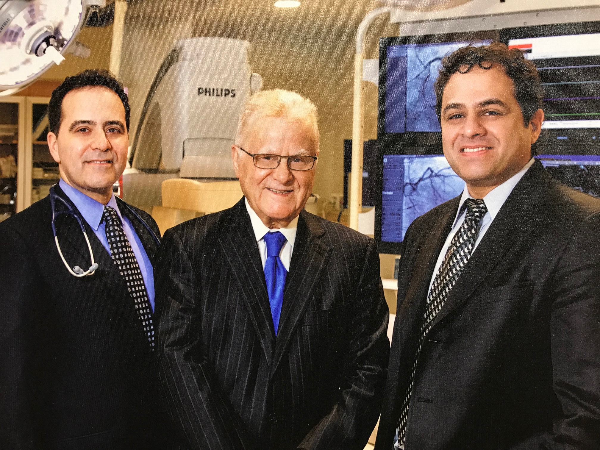 Younan-Group-1.jpg Younan-Group-1.jpg